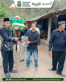 PENYERAHAN AKTA KEMATIAN ALMARHUM BP. TOTO UTOMO